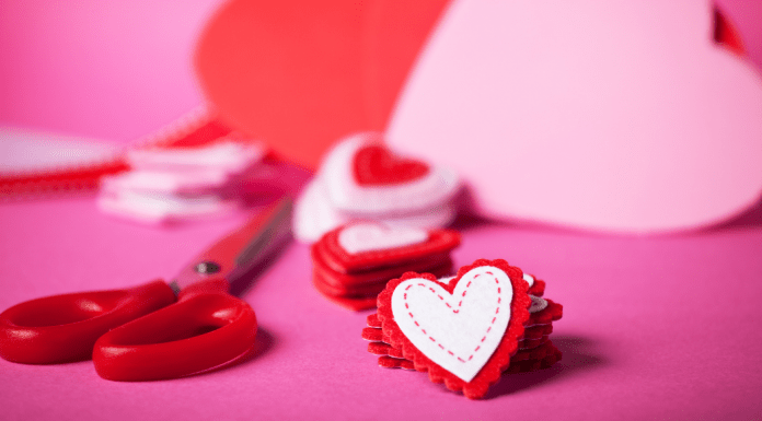 4 DIY Valentine’s Day Projects For Your Preschooler valentine craft preschool