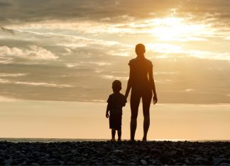 Combating “The Mom Bedtime Regret” Syndrome mom guilt