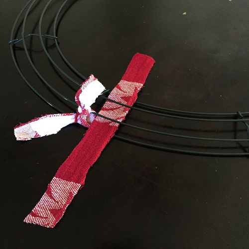 DIY Christmas Rag Wreath