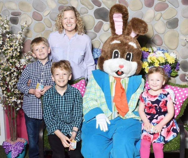 Bunnyville at Great Lakes Crossing Outlets | Mid-Michigan Moms Blog