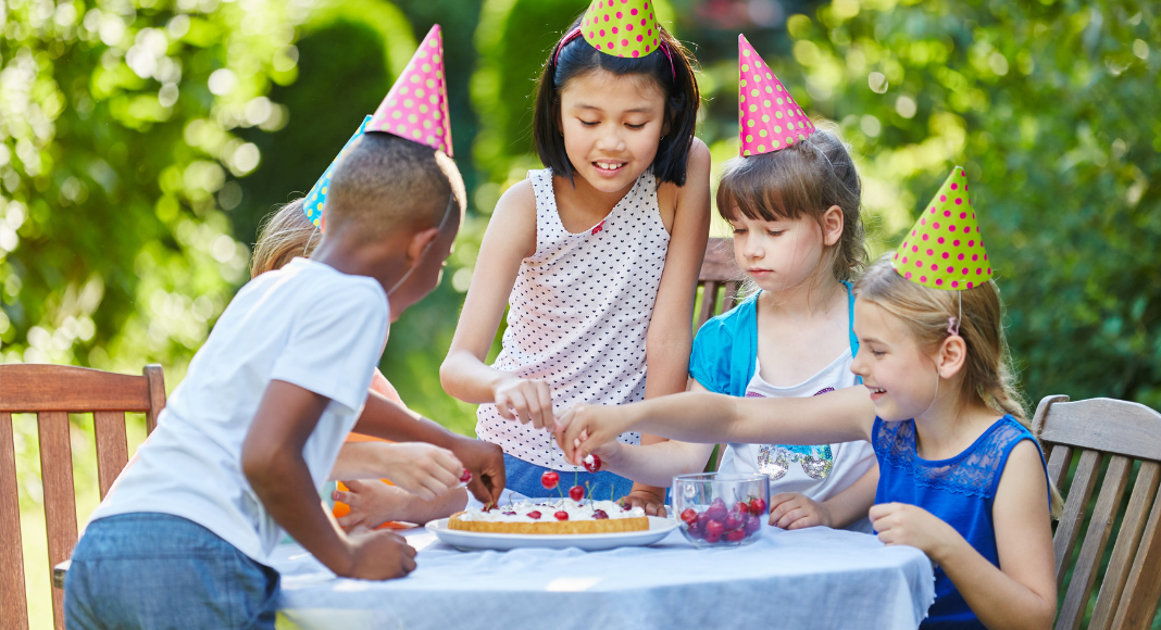 How to Throw a Birthday Party Your Kid Loves on a Budget