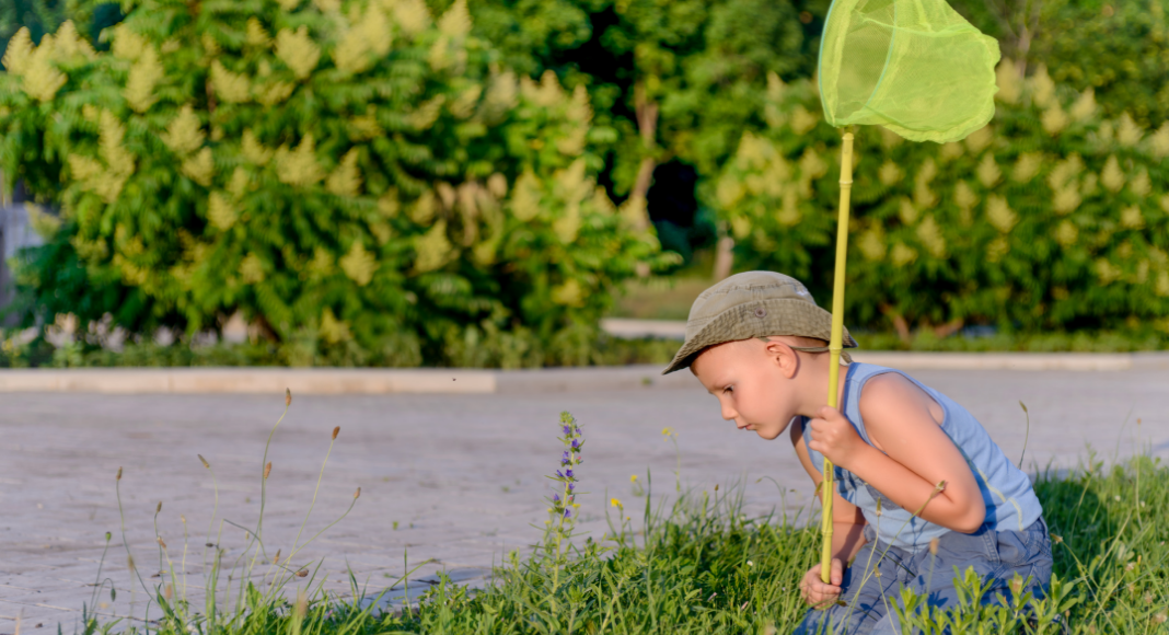 I Was Expecting Snakes, Snails and Puppy Dog Tails: The Truth About Raising Boys
