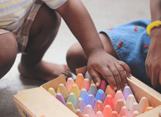 50+ Instagram Accounts That Inspire Creative Play