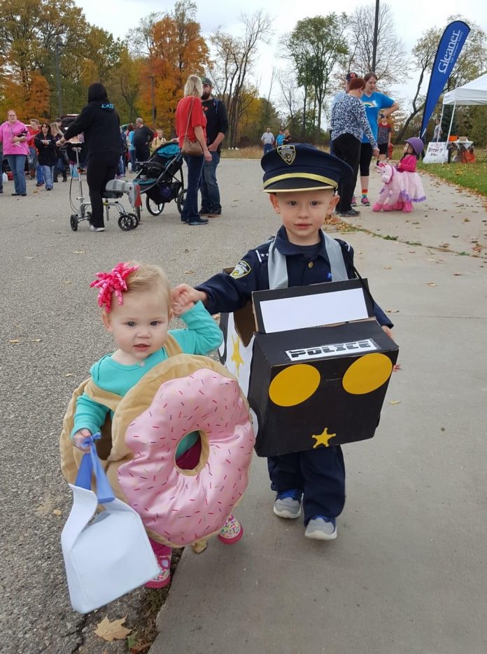 boy girl halloween costumes