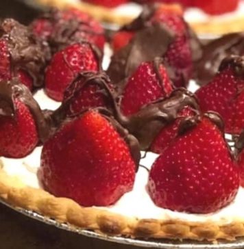 Strawberry Cream Cheese Pie Drizzled with Chocolate -The Perfect Summer Treat!