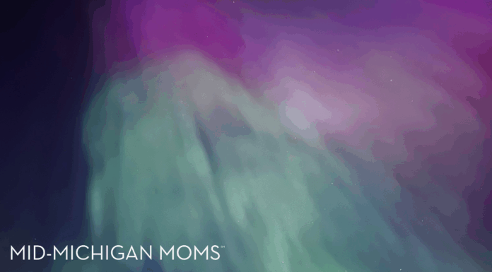 A Mom’s Guide to Chasing the Northern Lights… and Finding a Little Magic Along the Way! northern michigan lights